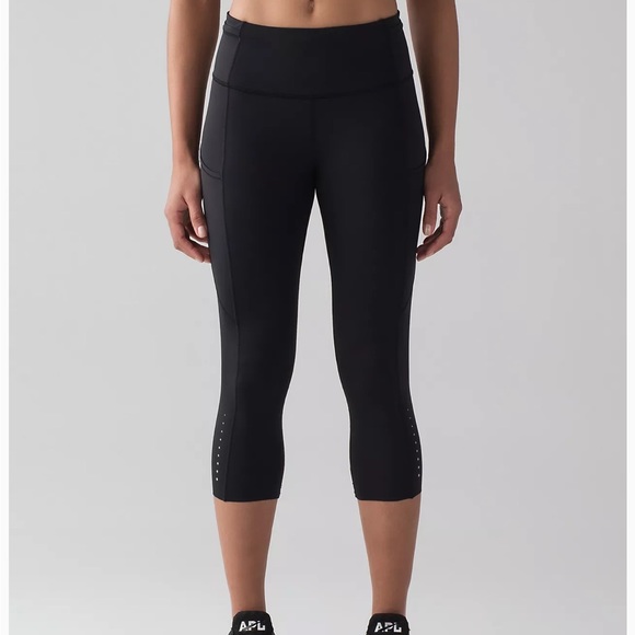 lululemon athletica Pants - Lululemon Fast and Free High-Rise Reflective Cropped Legging
